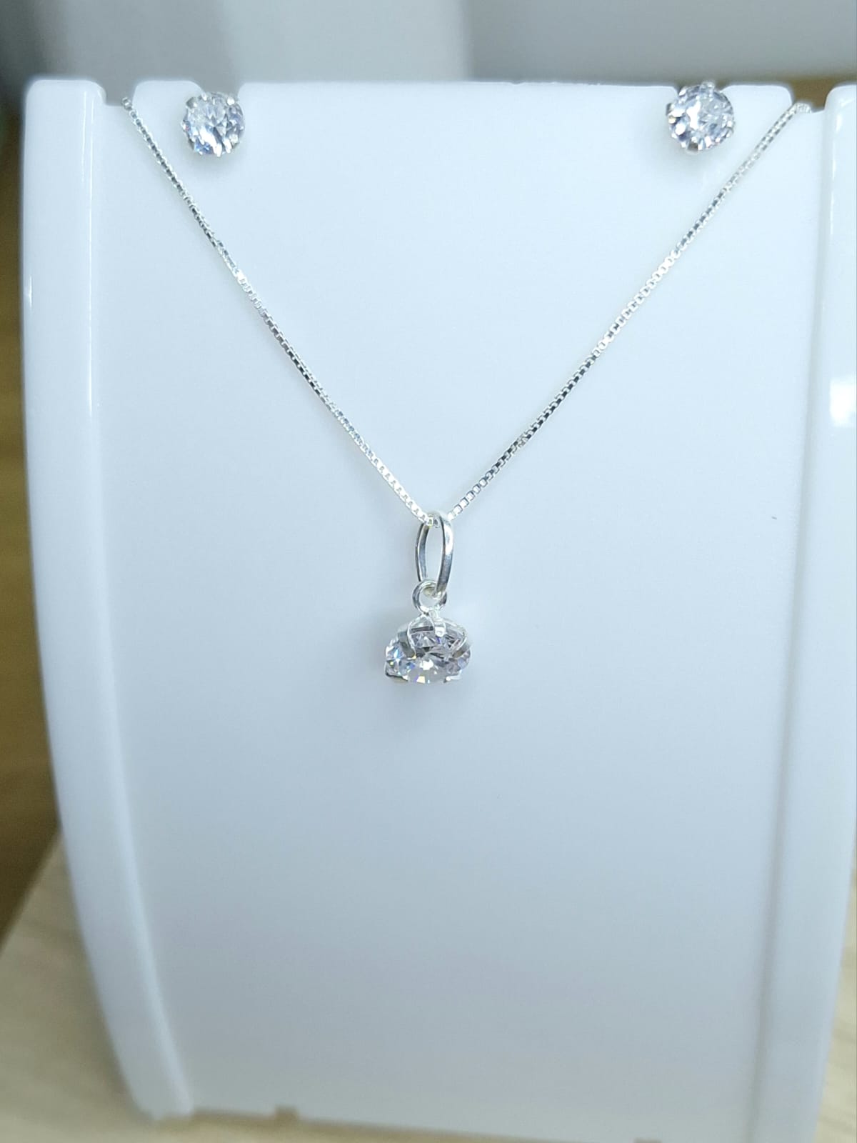 Conjunto Prata 925 ponto de luz brincos e pingente zircônia transparente