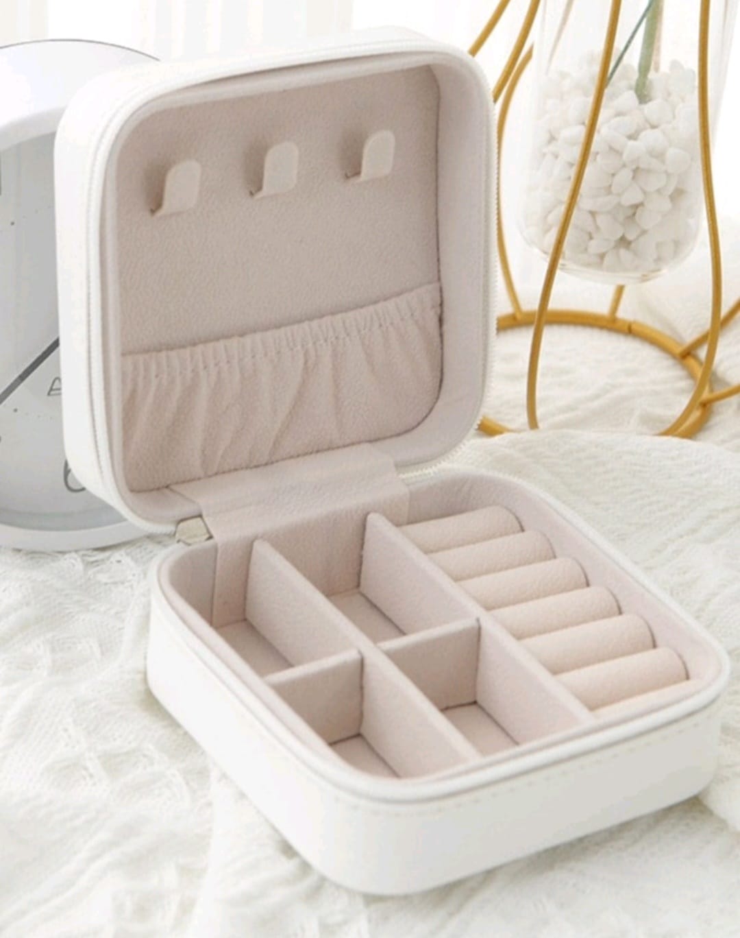 Porta jóais off white com divisórias