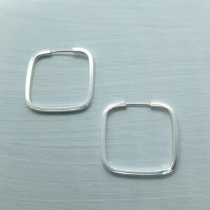 Brinco argola quadrada 21mm fio quadrado Prata 925