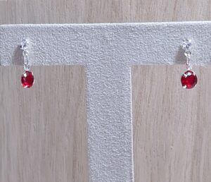 Brinco Zirconia 3mm cristal e 6mm vermelha Prata 925