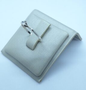 Anel Solitário 4 garras zircônia 4mm Prata 925