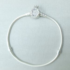 Pulseira Berloques Fecho O Coroado em Pavé Prata 925