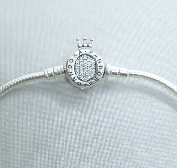 Pulseira Berloques Fecho O Coroado em Pavé Prata 925
