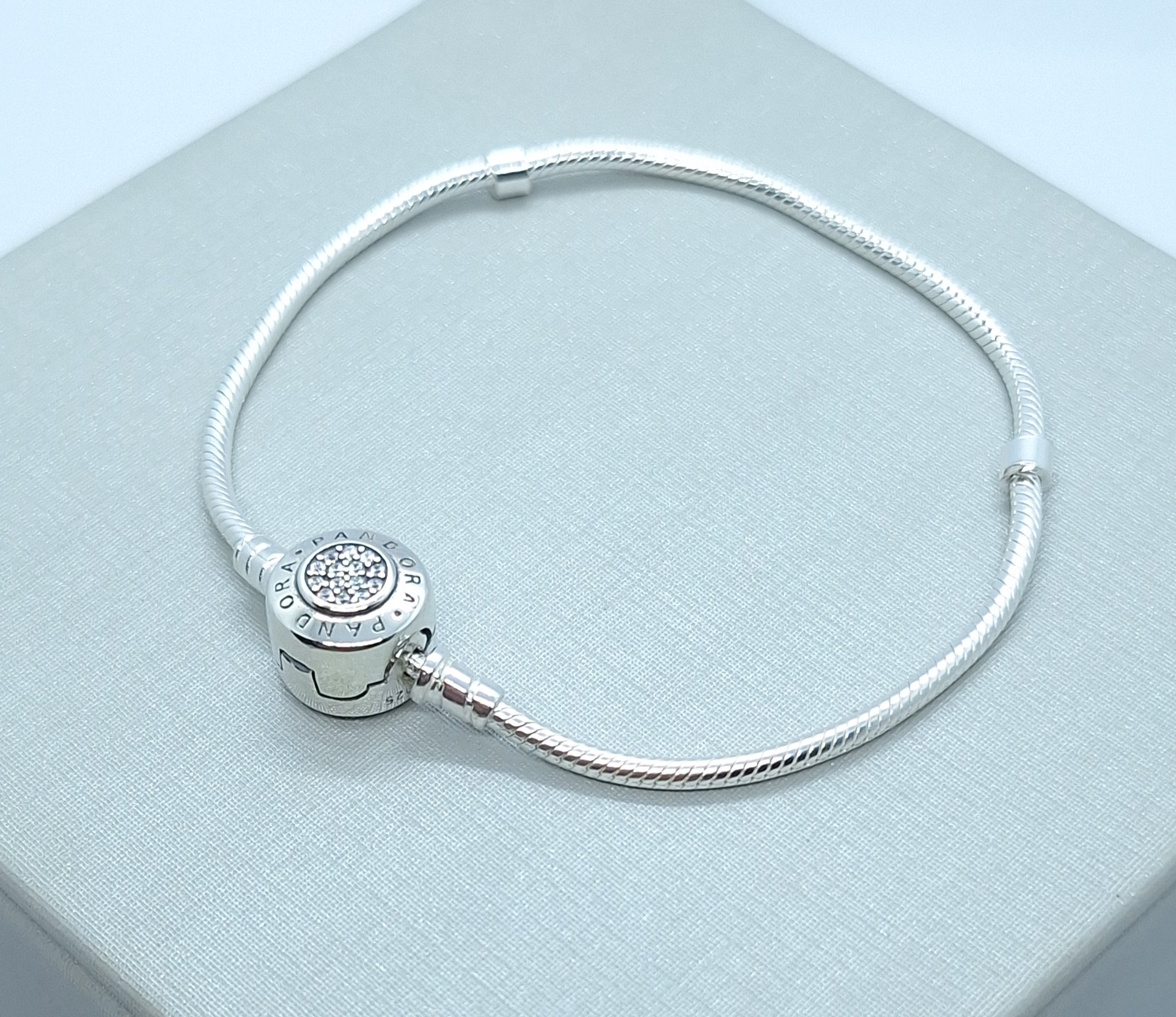 Pulseira Berloques Fecho Signature Prata925