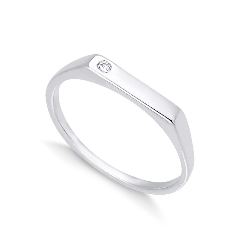 Anel Reto com zirconia cravejada Prata 925