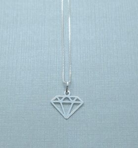 Pingente Diamante Vazado liso 1,4mmx1,2mm Prata 925