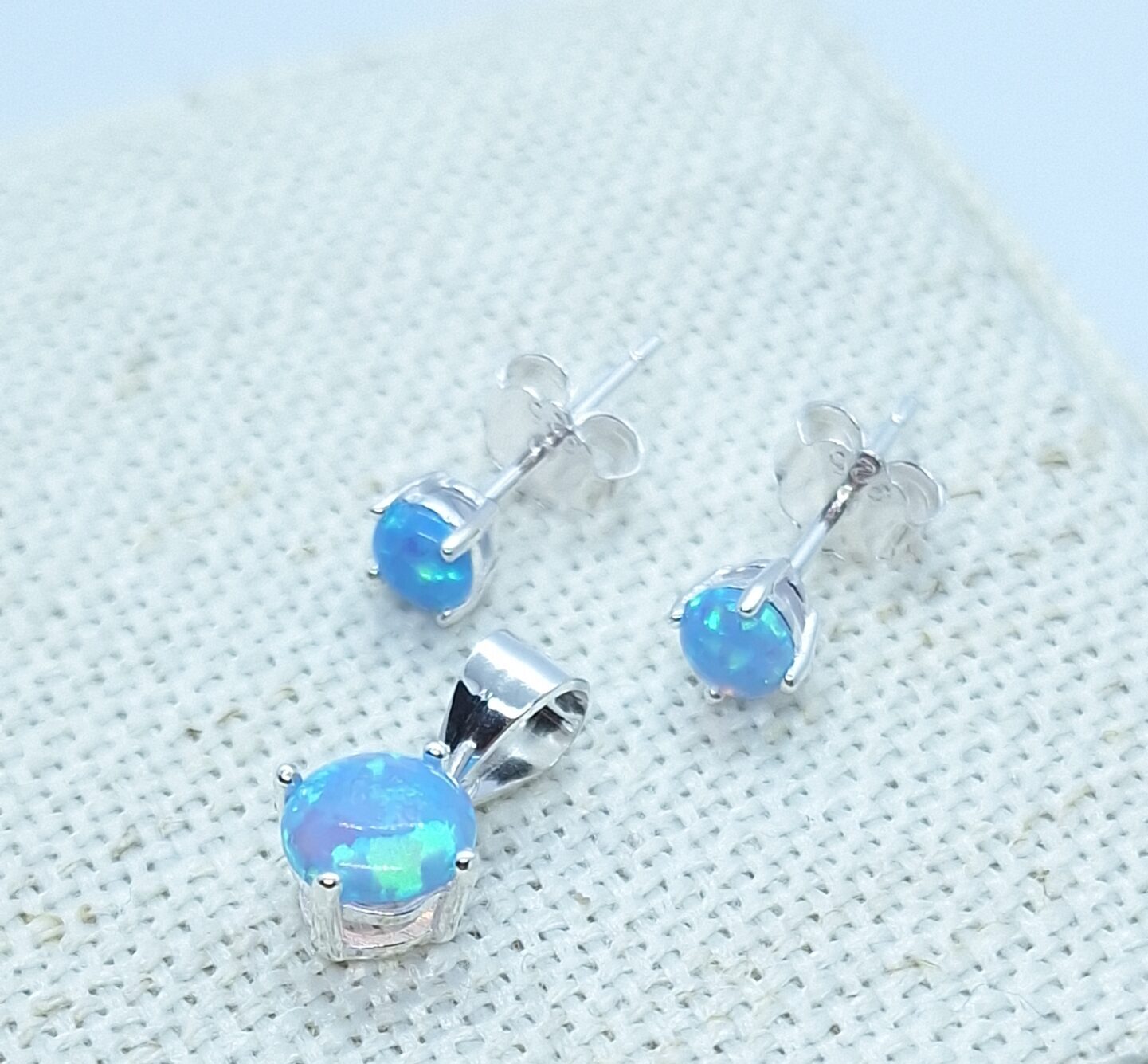 Conjunto Pedra Natural Opala Azul pingente e brincos Prata 925