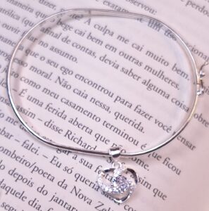 Pingente Coração ponto luz 14mmx14mm cravejado Prata 925