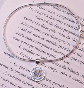 Pingente Medalha 15mm Coração estilizado Prata 925