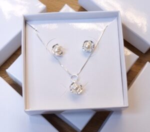 Conjunto Pérola 6mm prata torcida pingente e brincos Prata 925