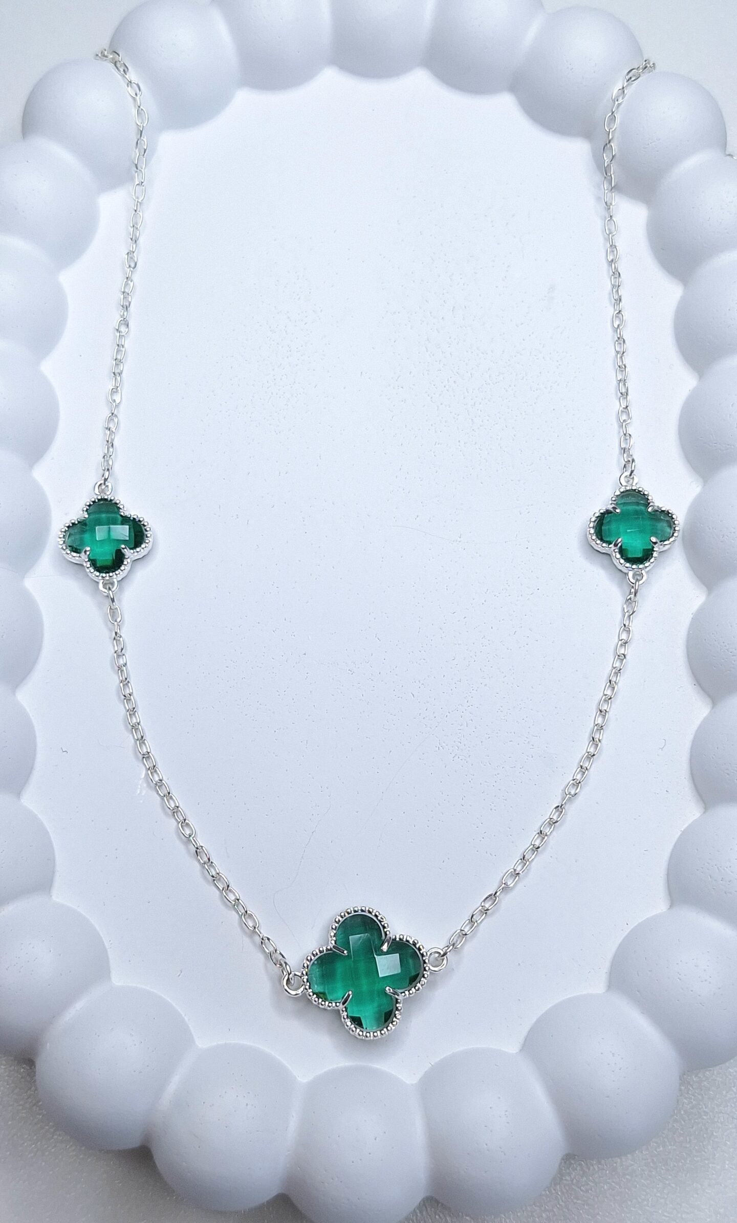 Colar Chocker 3 Trevos verdes Prata 925