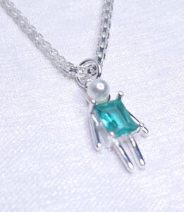 Pingente Menino zircônia retangular Verde turmalina com pérola 17mmx9mm Prata 925