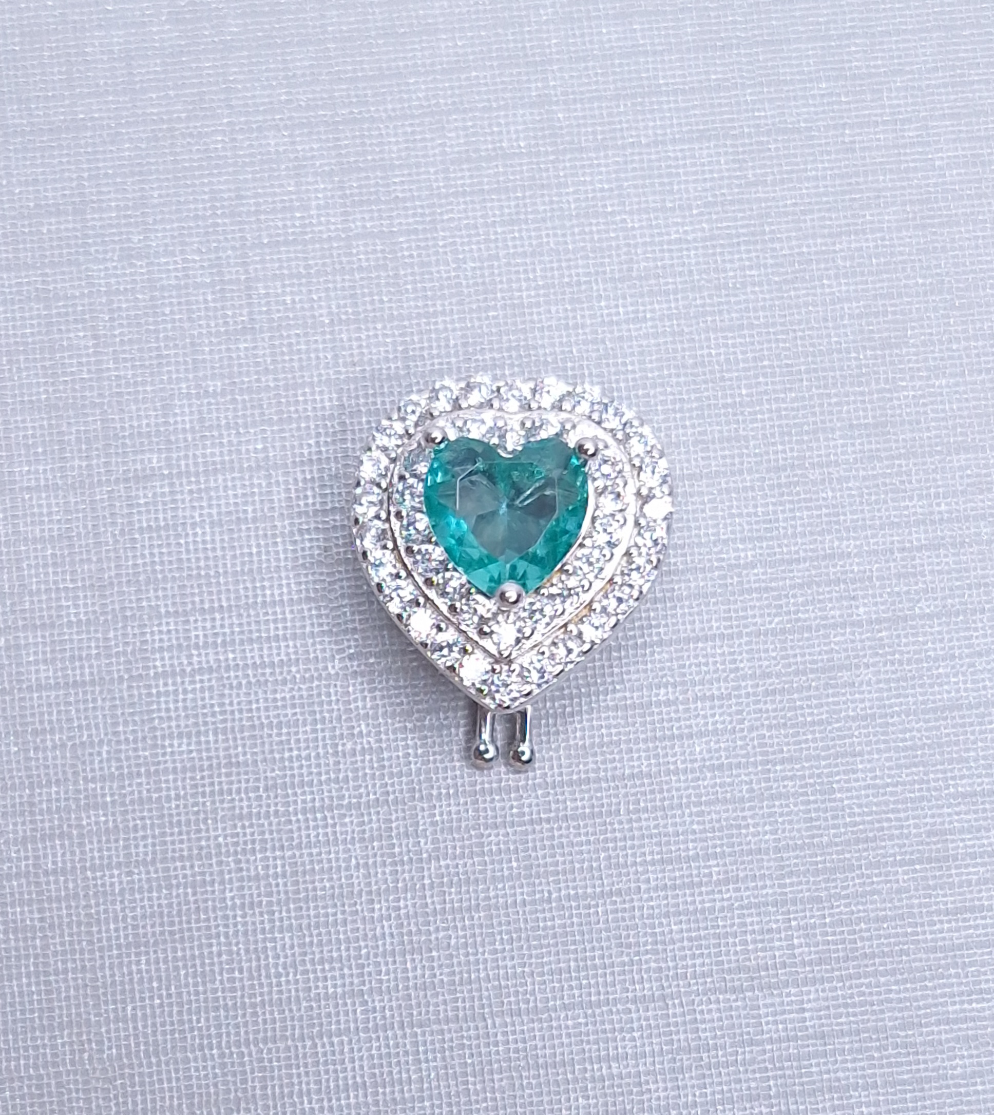 Pingente Charm Zirconia Coração Turmalina cravejado 13mmx13mm Prata 925