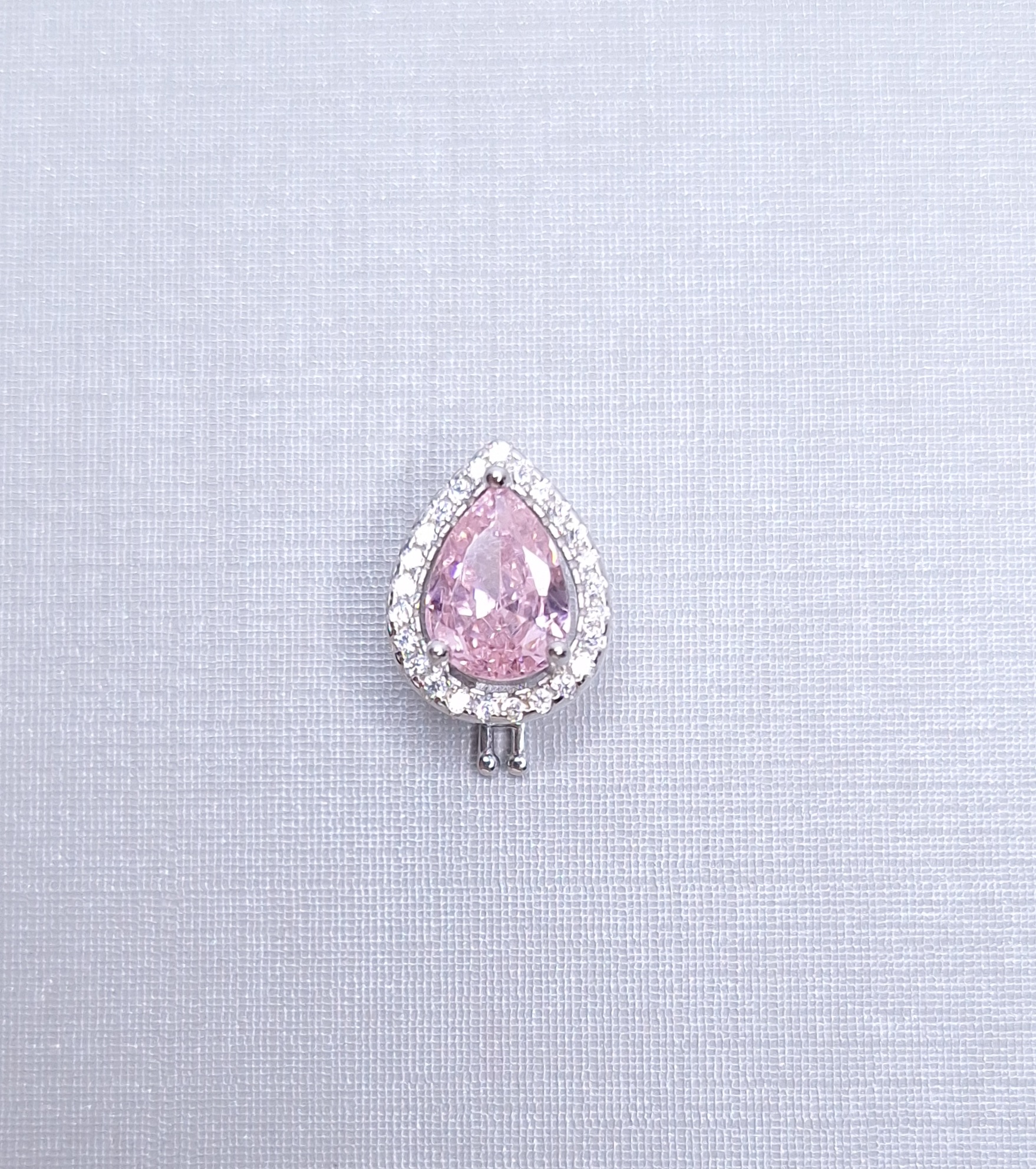 Pingente Charm Gota Rosa Zirconia cravejado 10mmx12 mm Prata 925