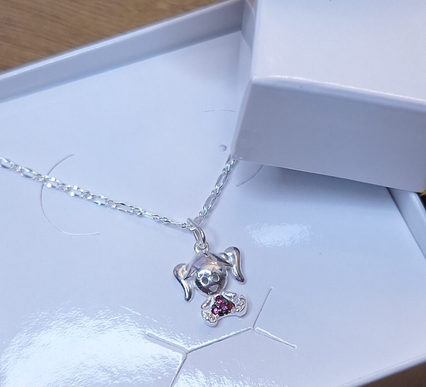 Pingente Menina com vestido rosa cravejado 17mm Prata 925