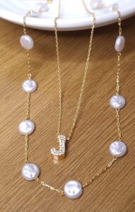 Colar pérola achatada 8mm 35cm + 5cm de extensor Banho de Ouro 18k