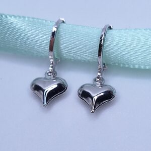 Brinco argola pingente coração liso 11mm B. ródio