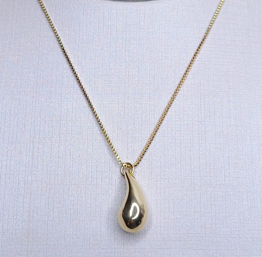 Colar ping. Gota orgânica lisa corrente veneziana 40/45cm fecho bóia Banho de Ouro 18k