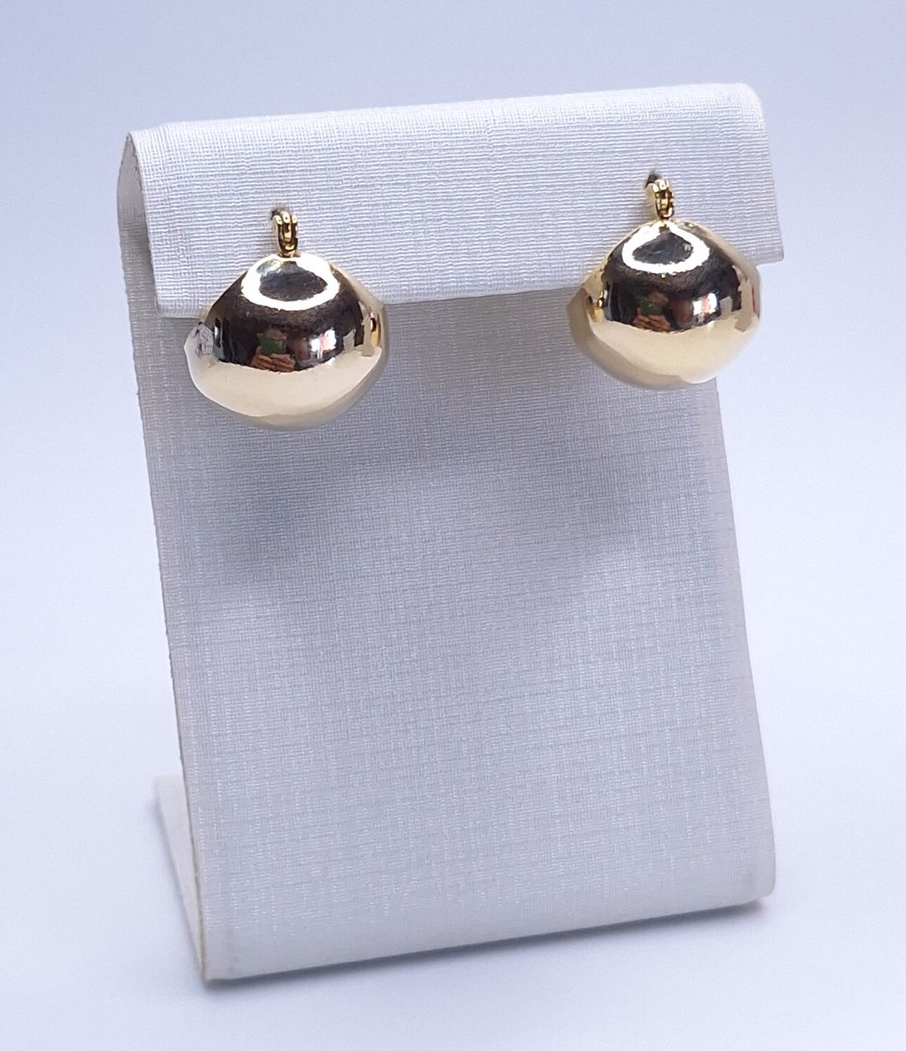 Brinco Argola redonda lisa 17mm Fecho italiano B. Ouro 18k