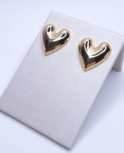 Brinco Coração Liso 25mm B. Ouro 18k