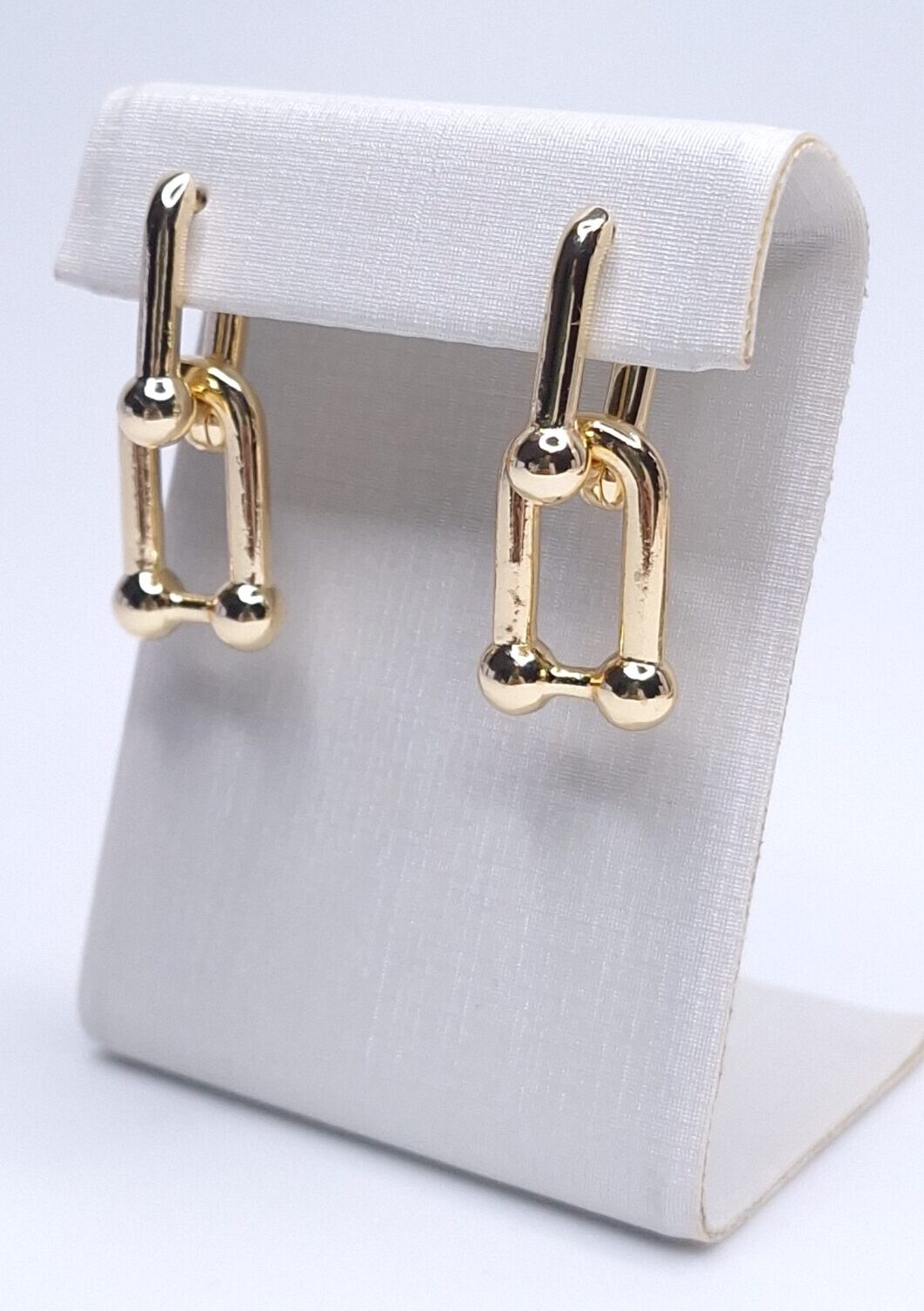 Brinco Argola Tiff inspiração alta joalheira B. Ouro 18k