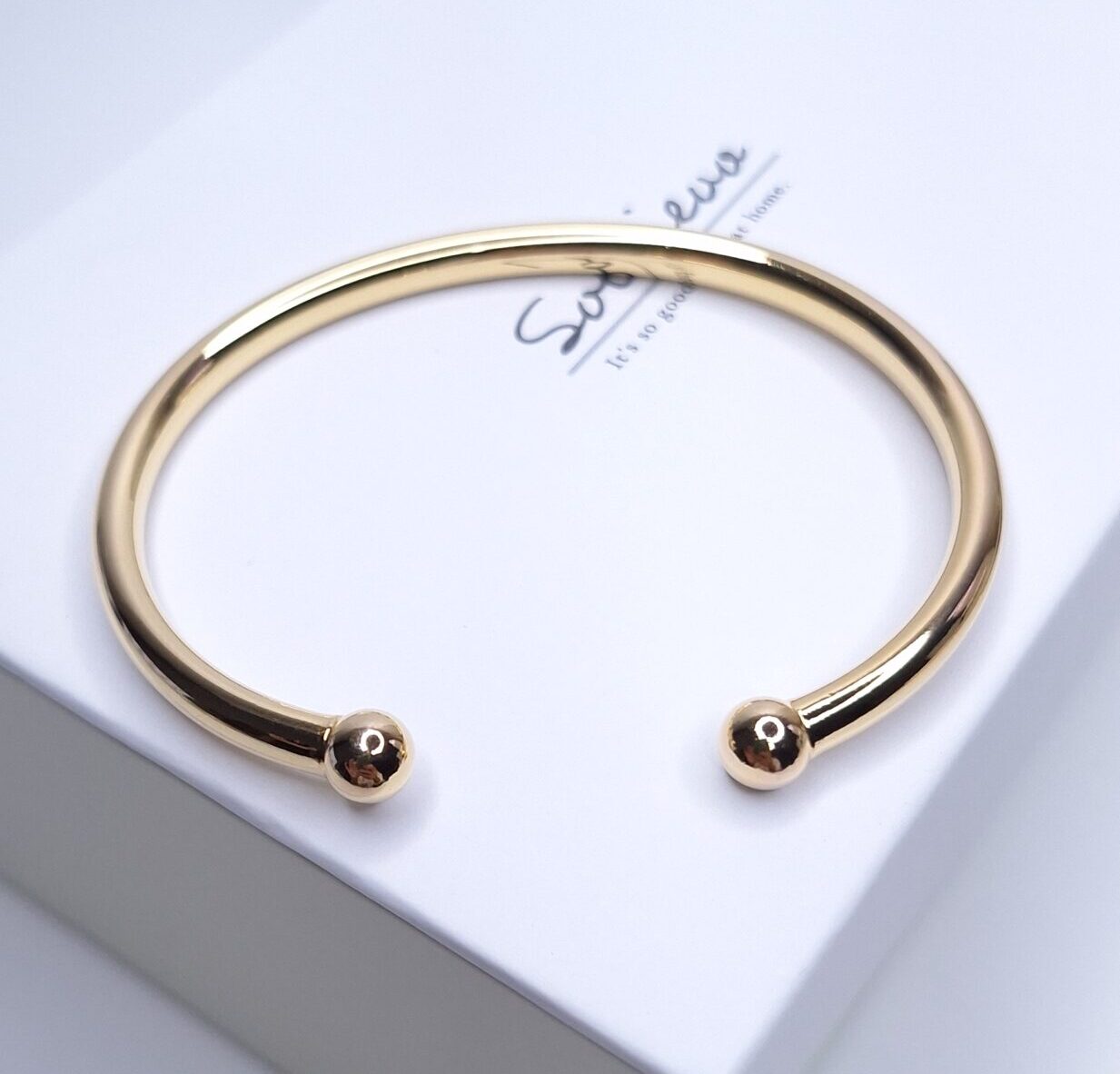 Bracelete liso Tubo 4mm Banho de Ouro 18k