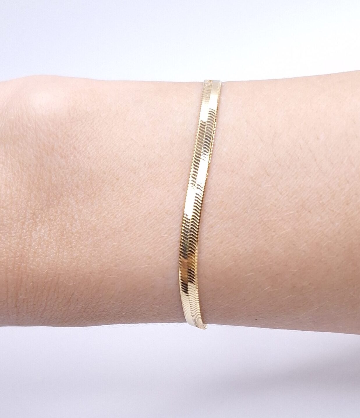 Pulseira Fita 4mm fecho lagosta Banho de Ouro 18k