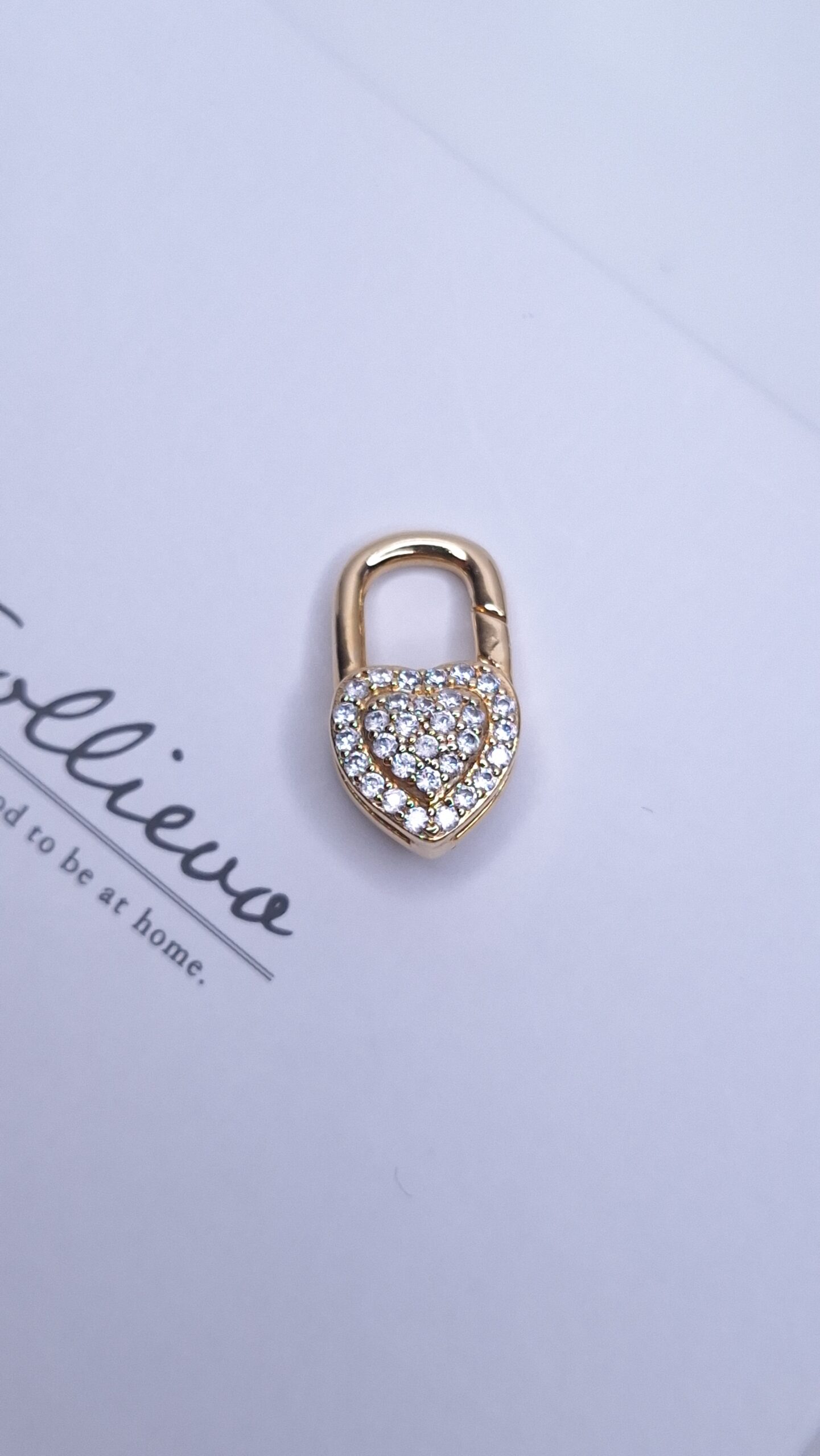 Pingente Cadeado coração cravejado Banho de Ouro 18k